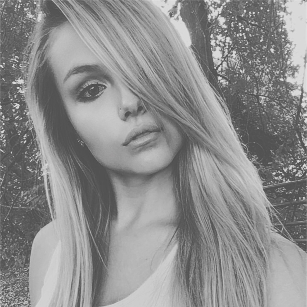 Meet your Posher, Lauren
